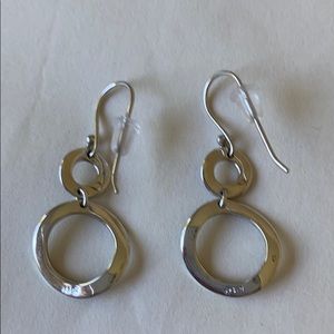 🌸 Authentic Blue Nile Earrings in Sterling Silver